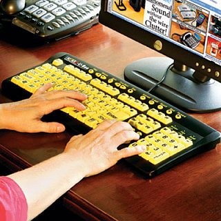 Totally Geeky or Geek Chic? Ginormous Print Keyboard